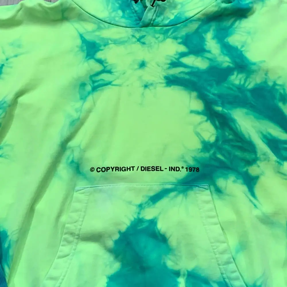 DIESEL | Copyright Green Tye Dye Hoodie (L) - VOODEED.com / VOO•DEED