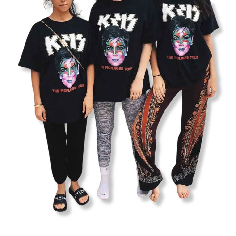 AUCUNNOM | Kris Jenner Momager Tour T-Shirt (S) - VOODEED.com / VOO•DEED